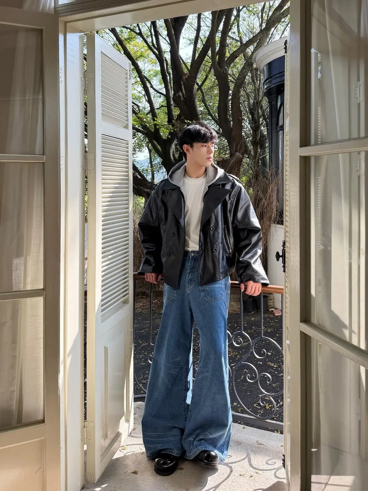 Wide-leg Straight-leg Jeans