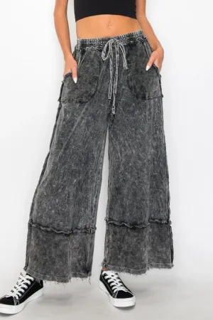 Wide Pants With Raw Hem