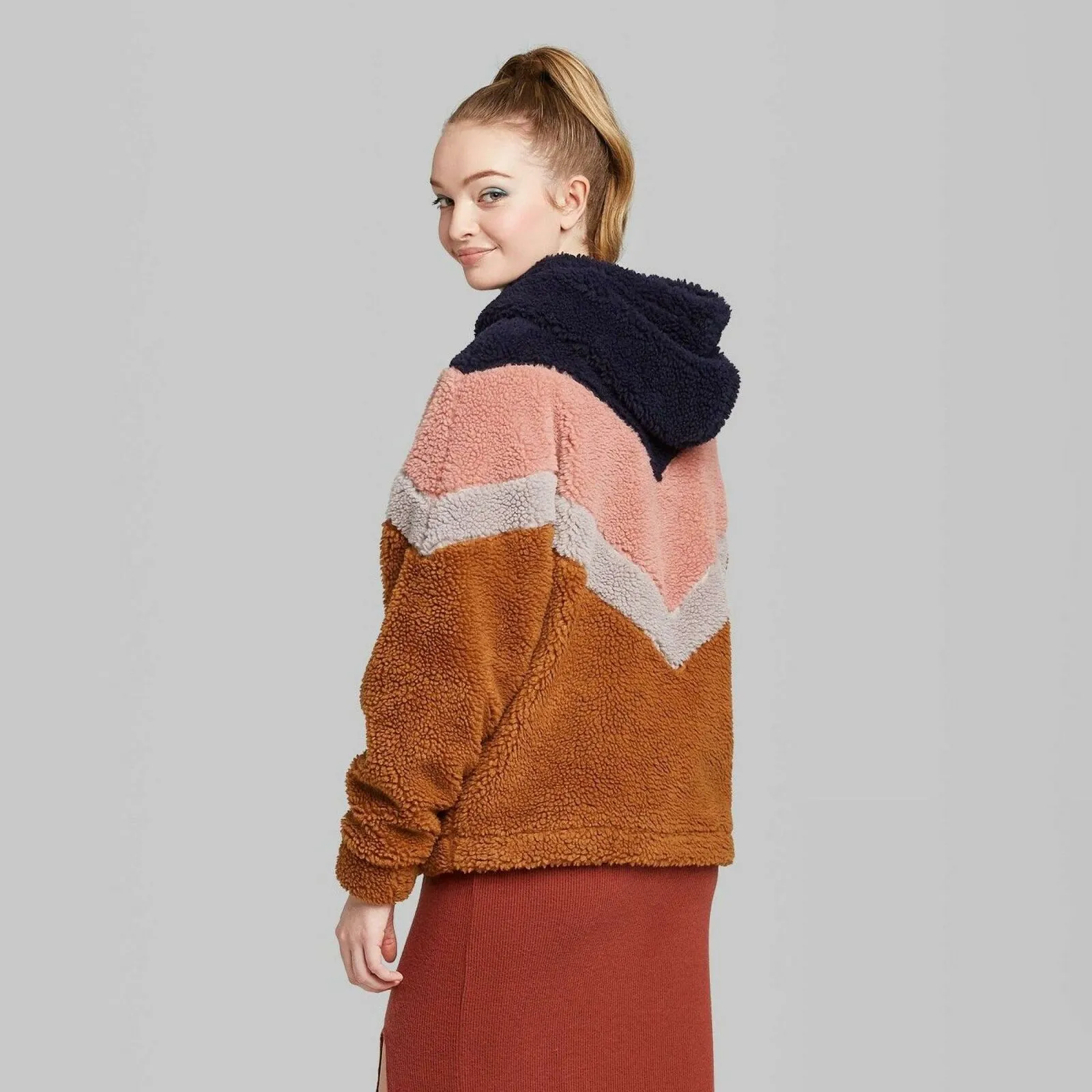 Wild Fable Women's Long Sleeve Zip-Up Colorblocked Hooded Sherpa Jacket