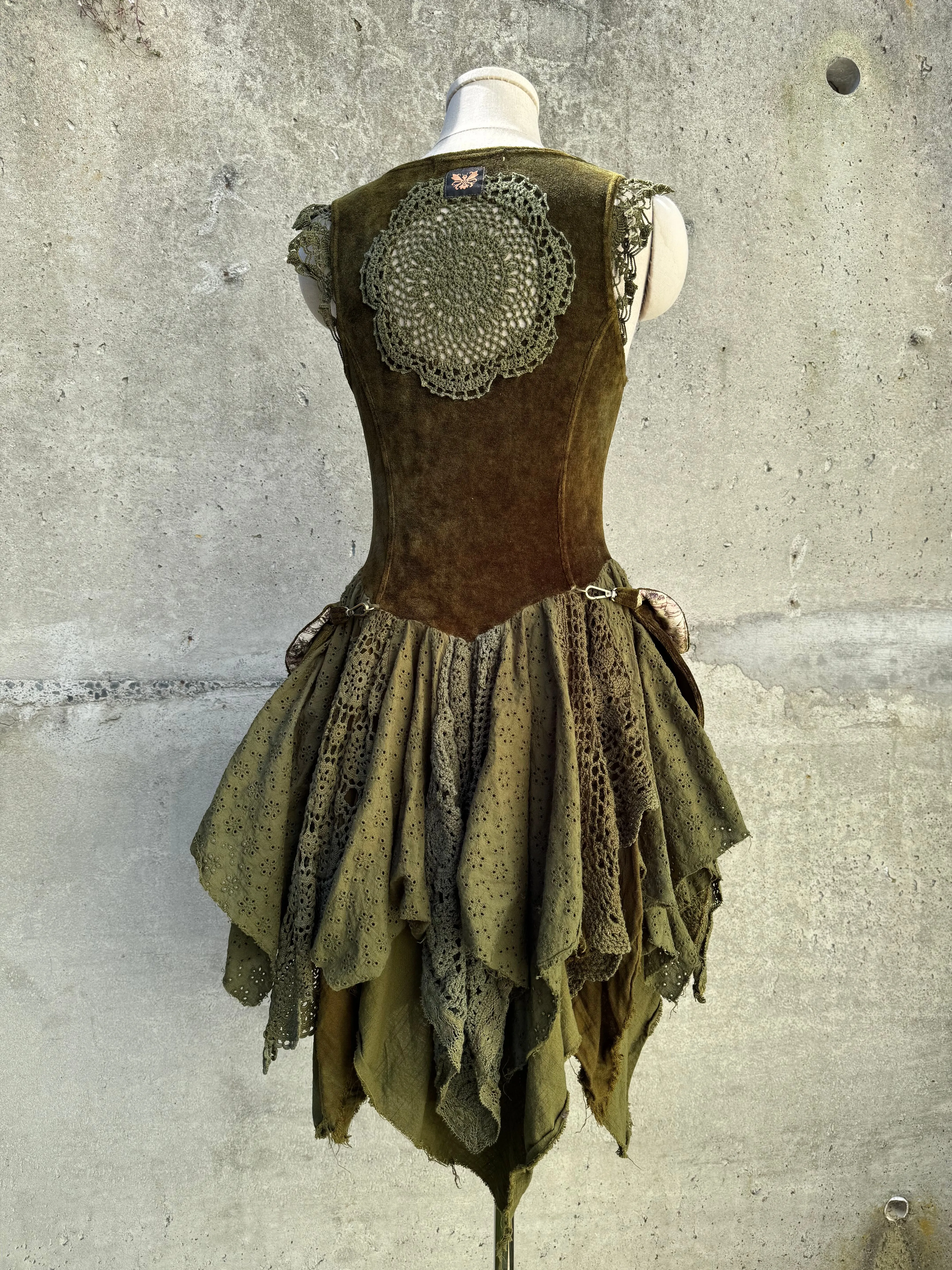 Wildcrafted Faery Pocket Dress (M)
