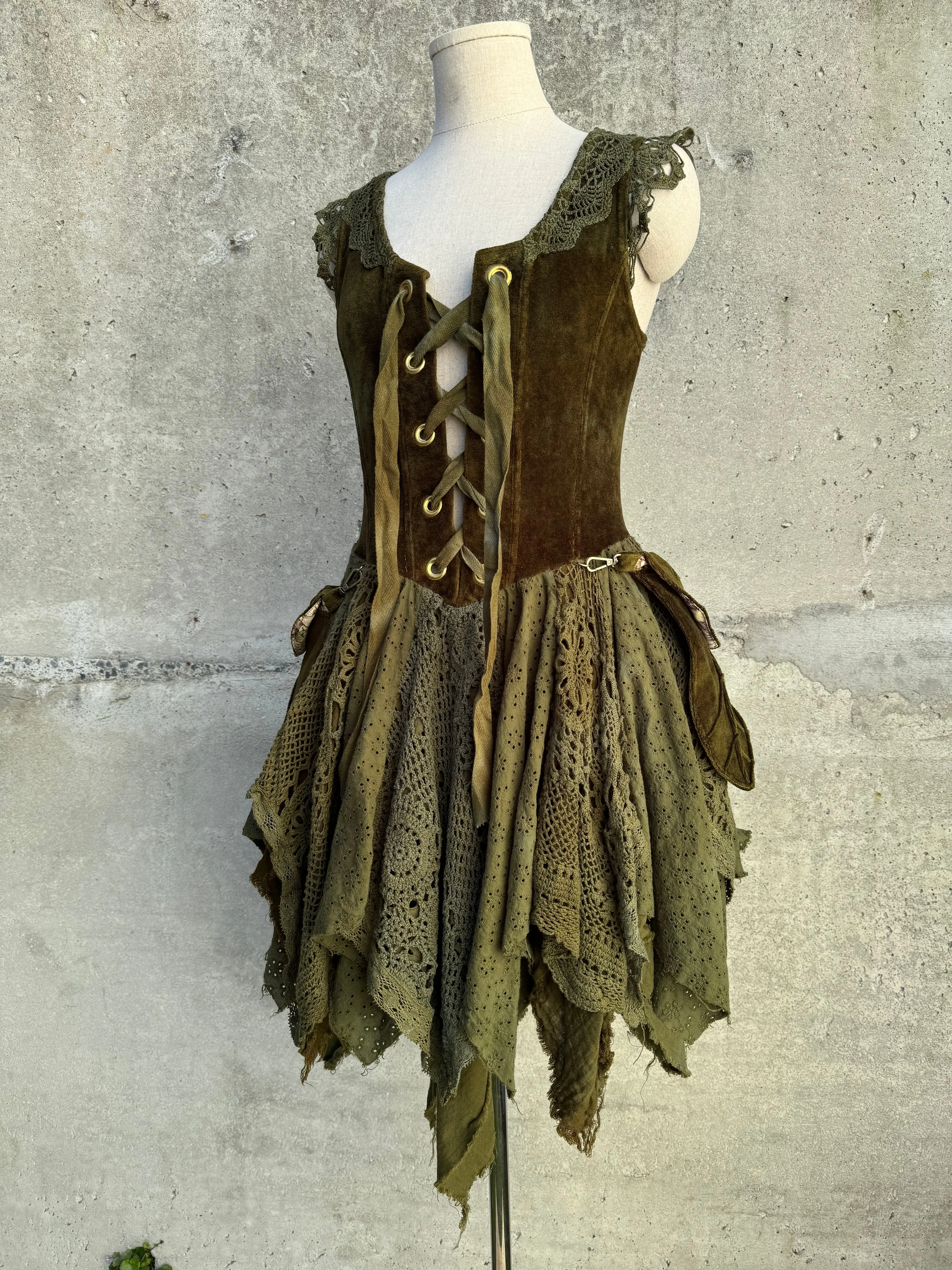 Wildcrafted Faery Pocket Dress (M)