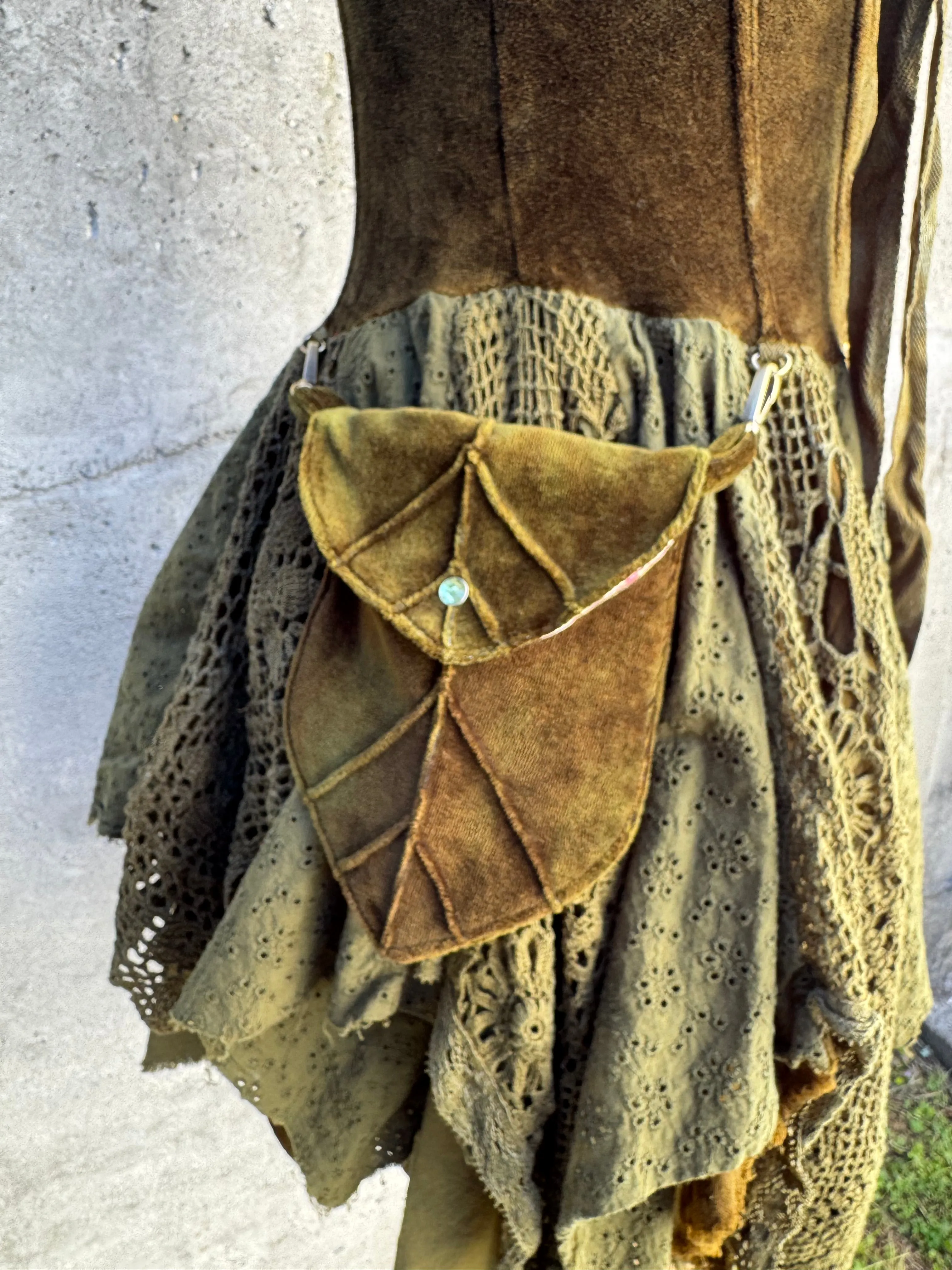 Wildcrafted Faery Pocket Dress (M)